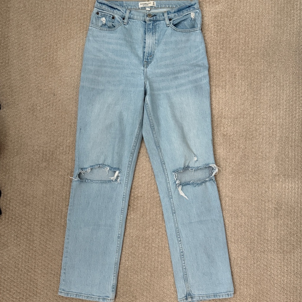 Light Blue Distressed Women Jeans